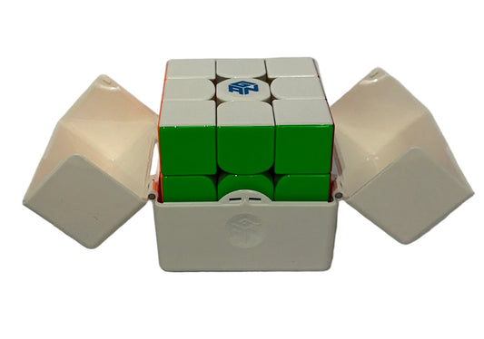 GAN 11 M Pro - UV Coated Stickerless